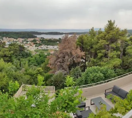 Lumar Διαμέρισμα *