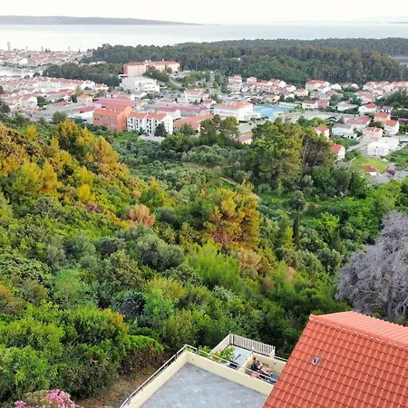 Apartman Lumar *